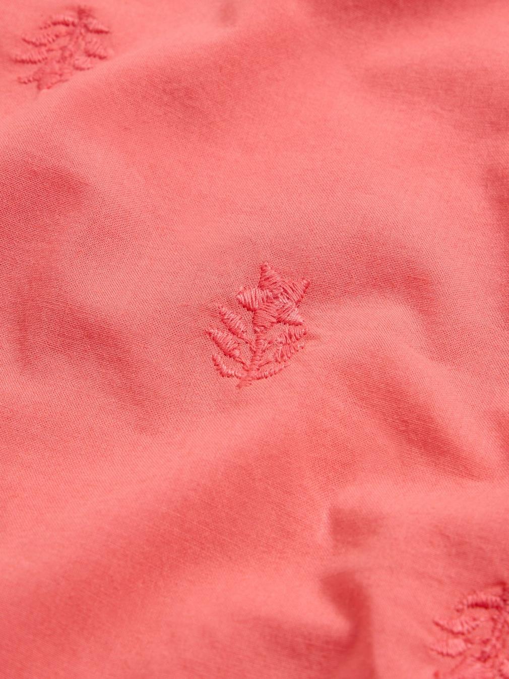 Tie Hem Tee in MID CORAL - FLAT DETAIL