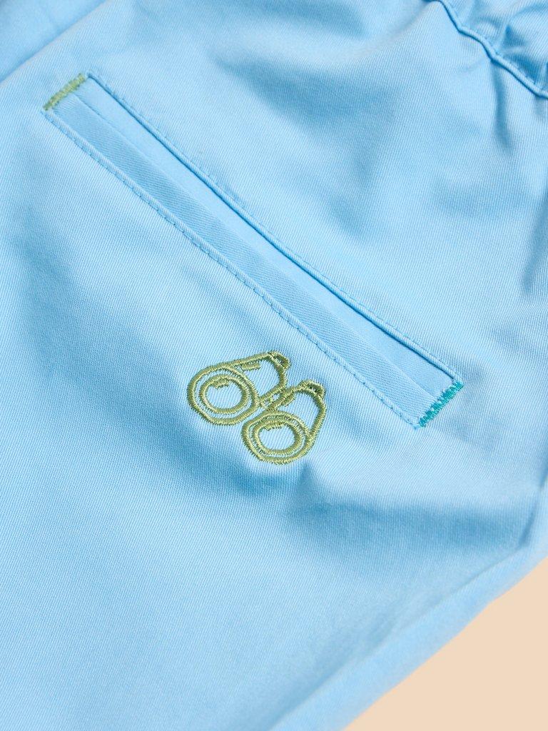 Chino Short in MID BLUE - FLAT DETAIL