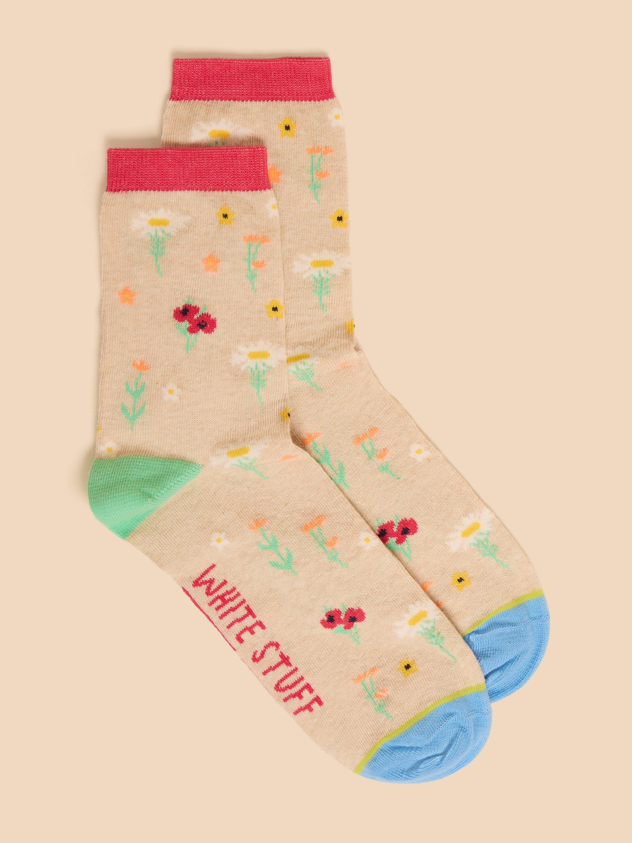 Daisy Floral Ankle Sock in NAT MLT - MODEL FRONT