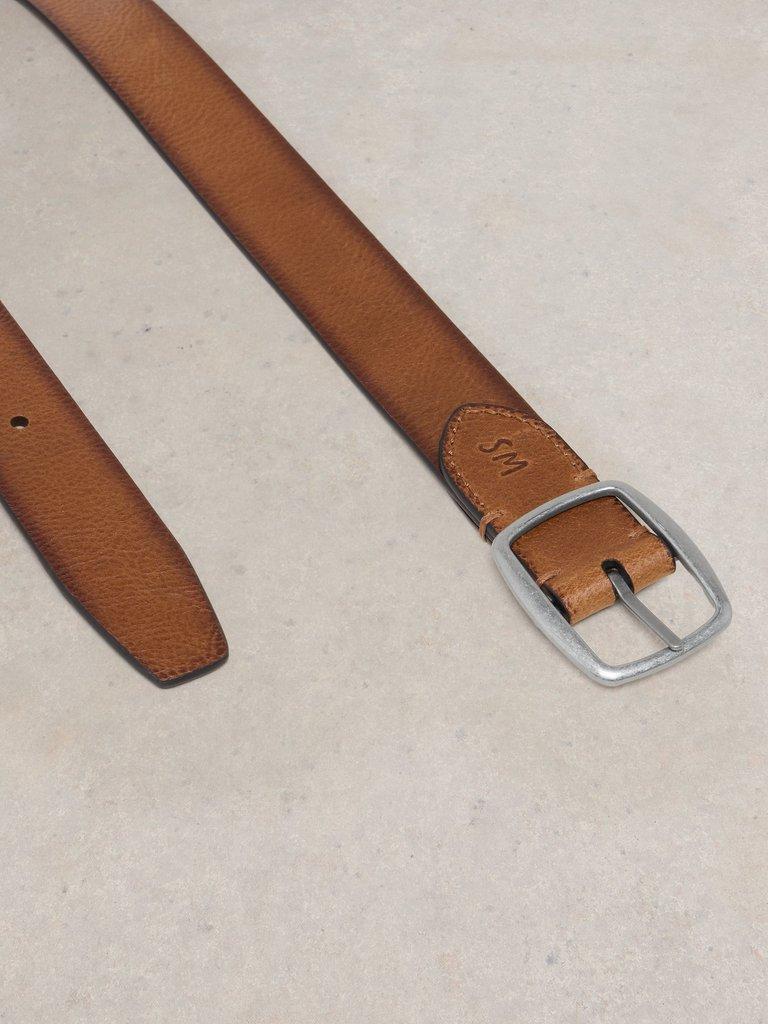 Reversible Leather Buckle Belt in NAVY MULTI - FLAT DETAIL