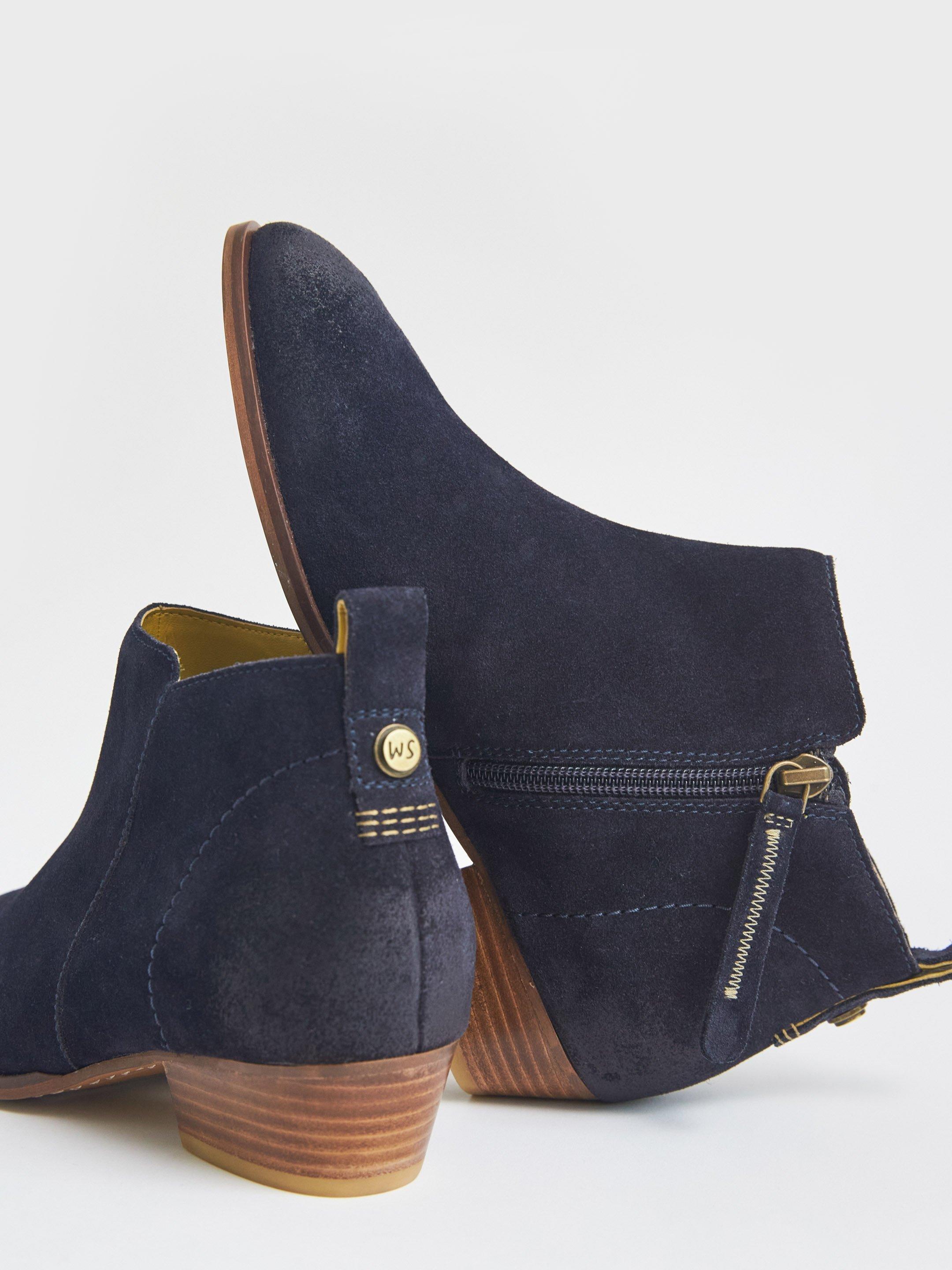 Willow Ankle Boot Suede in DARK NAVY - FLAT BACK