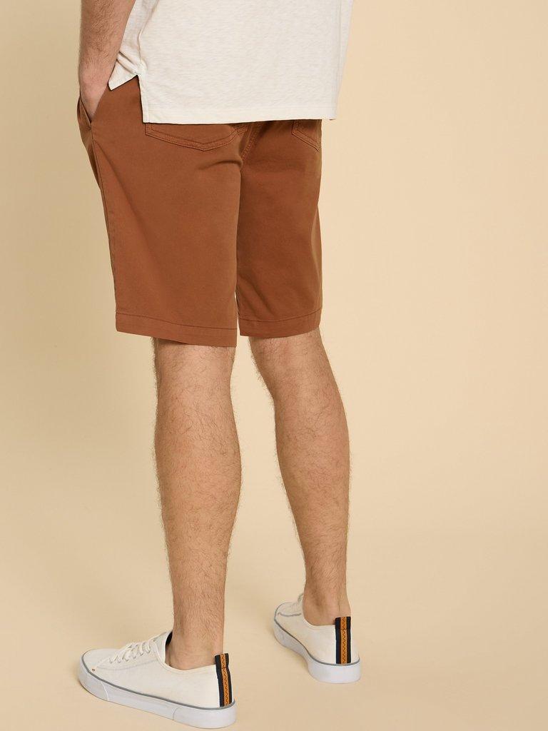 Palmer Drawstring Short in MID BROWN - MODEL BACK