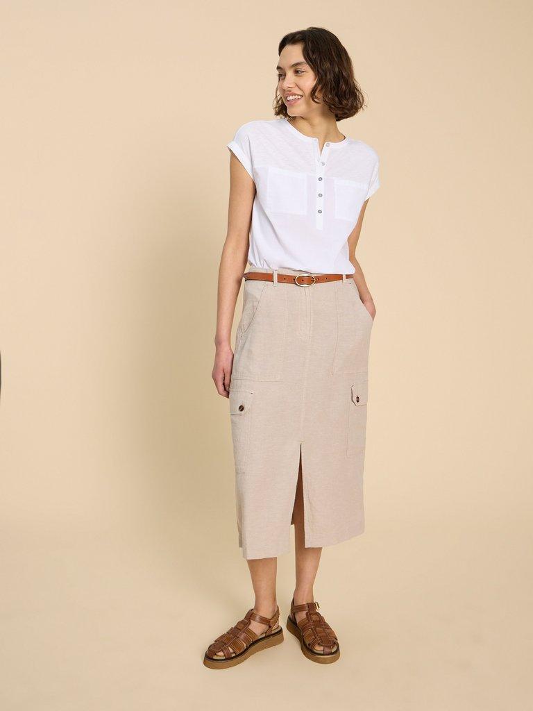 BETH JERSEY SHIRT in BRIL WHITE - MODEL FRONT