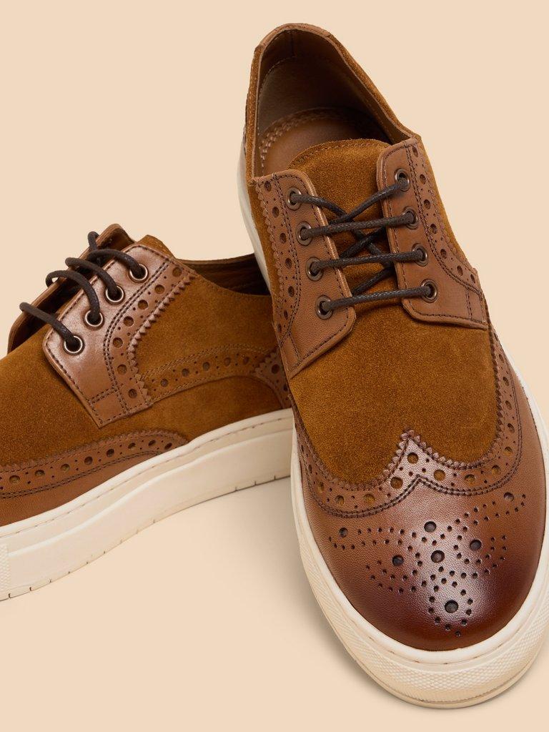 Benny Brogue Leather Trainer in DARK TAN - FLAT BACK