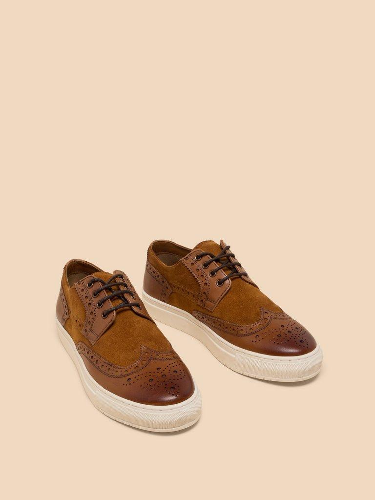 Benny Brogue Leather Trainer in DARK TAN - FLAT FRONT