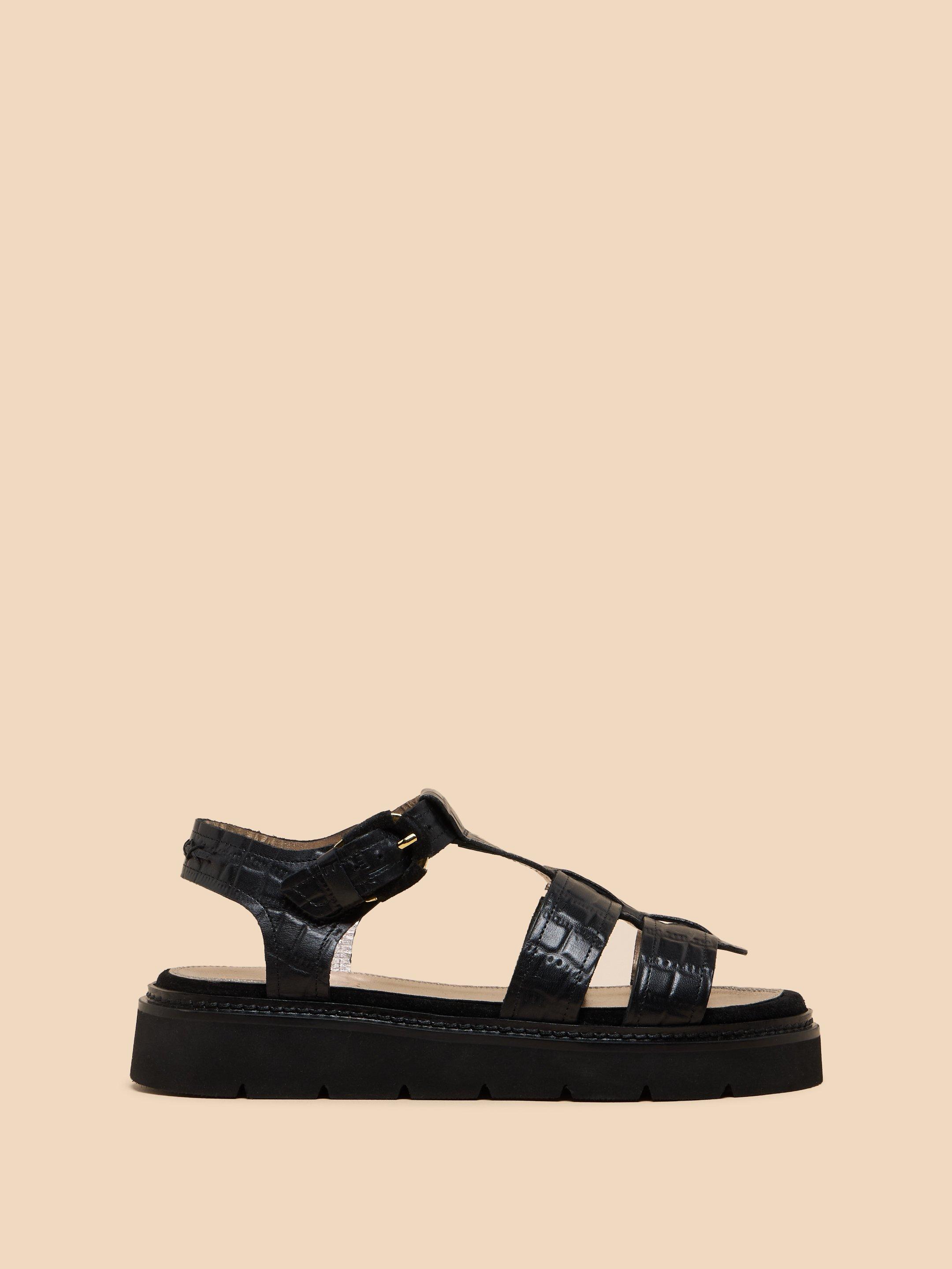 Rose Leather Sandal in PURE BLK - LIFESTYLE