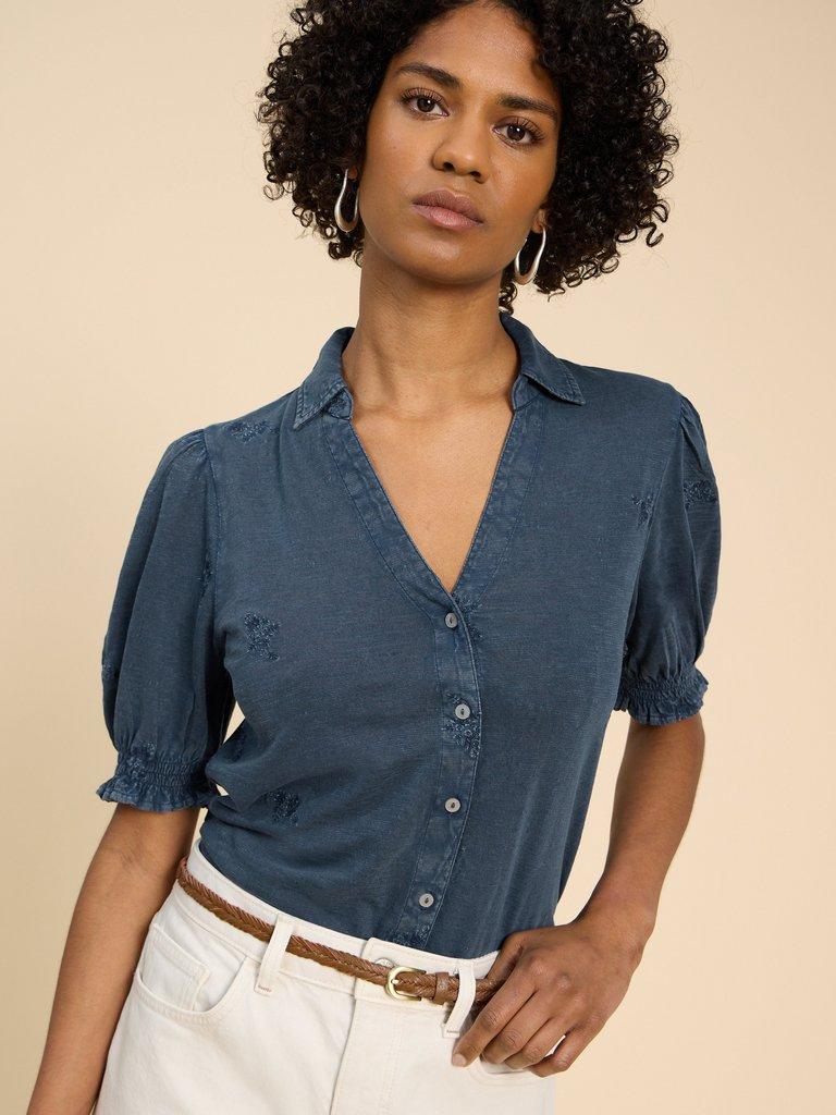 PENELOPE EMBROIDERED SHIRT in INDIGO BLE - MODEL DETAIL