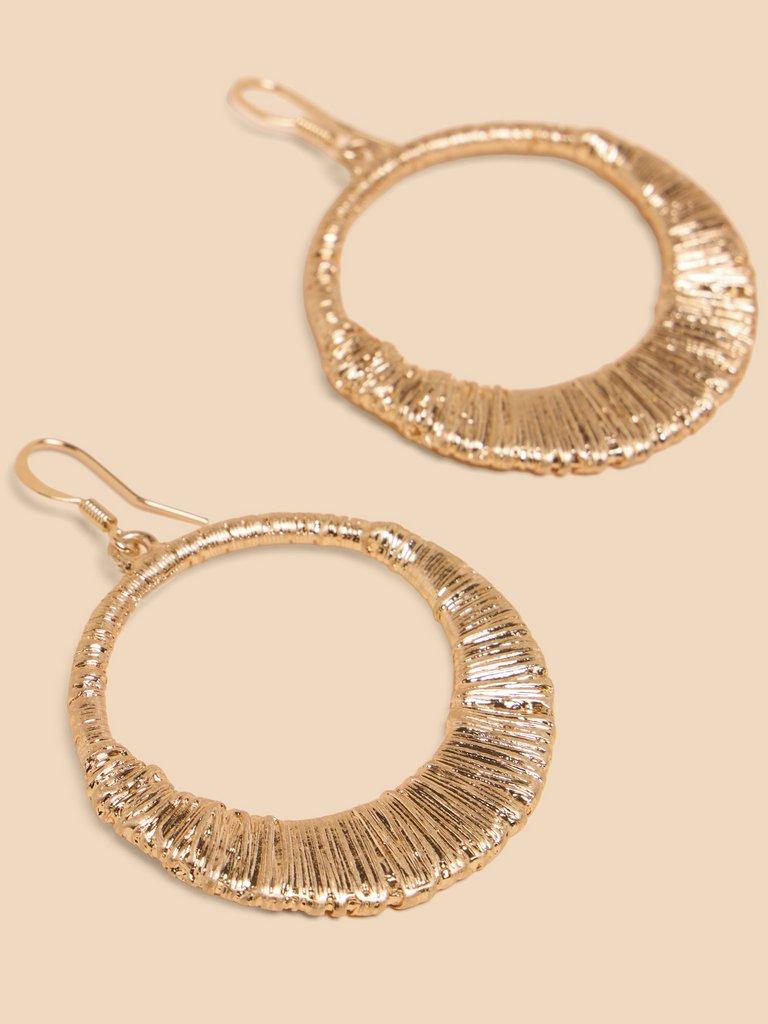 Mae Drop Hoop Earrings in GLD TN MET - FLAT DETAIL