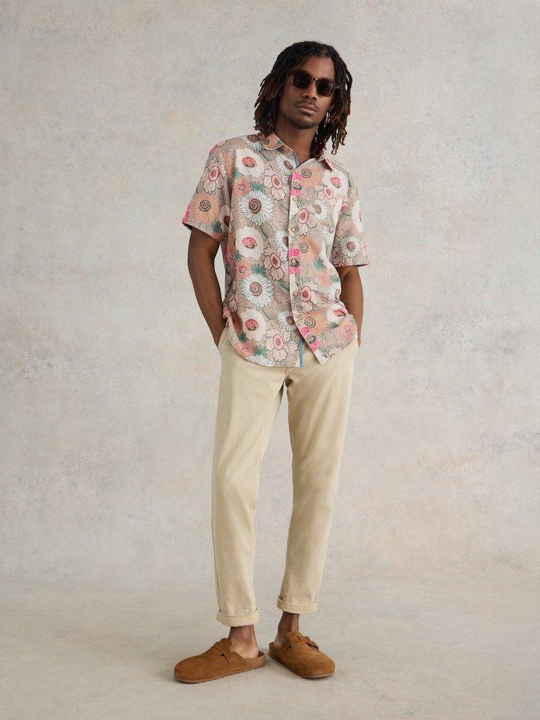 Botanical Printed SS Shirt in PINK PR - MODEL DETAIL