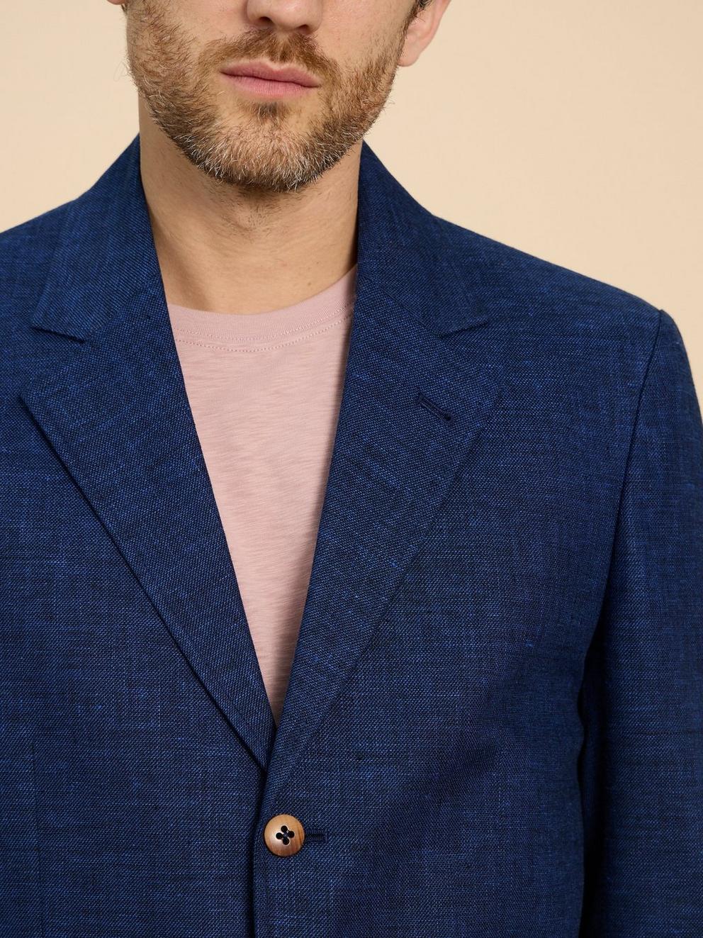 Linen Blend Blazer in DARK NAVY - MODEL DETAIL