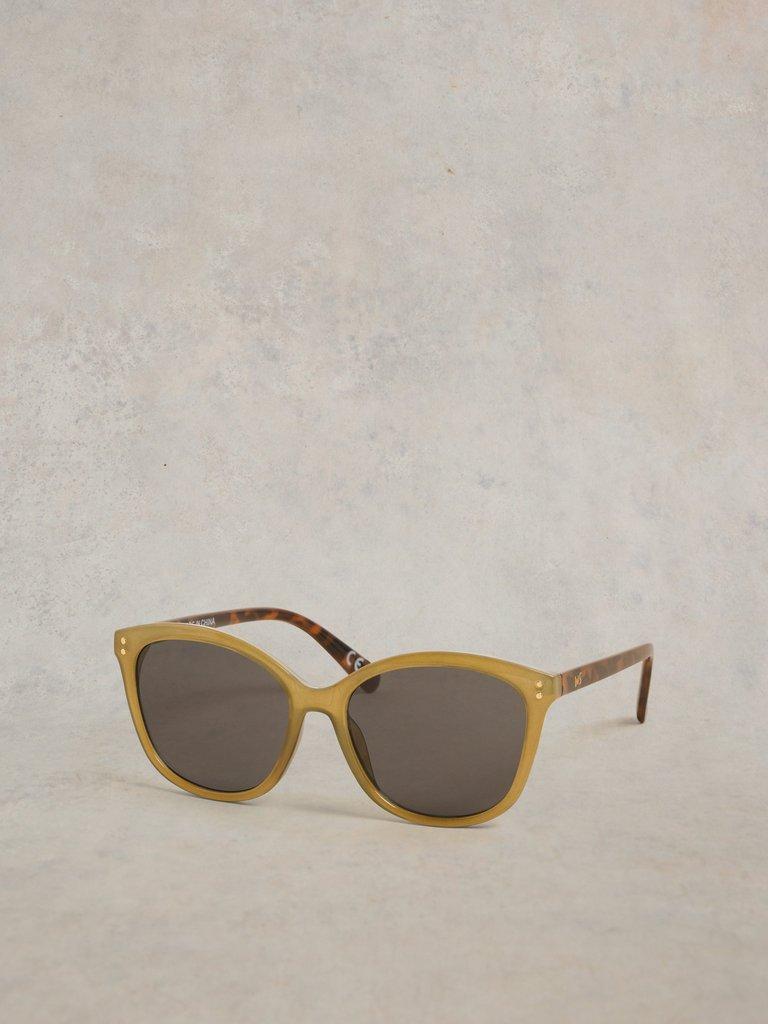 Sia Soft Cateye Sunglasses in DUS GREEN - LIFESTYLE