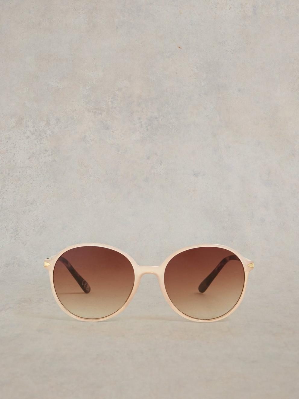 Ali Preppy Round Sunglasses in NAT MLT - FLAT BACK