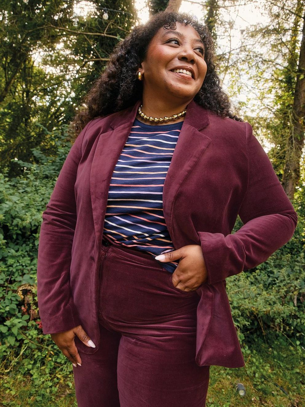 Evelyn Velvet Blazer in DK PLUM - MIXED