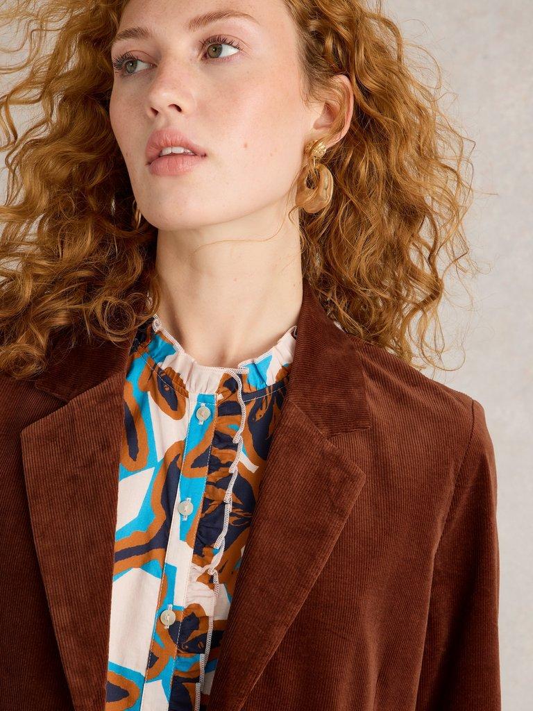 Evelyn Cord Blazer in DARK TAN - MODEL DETAIL