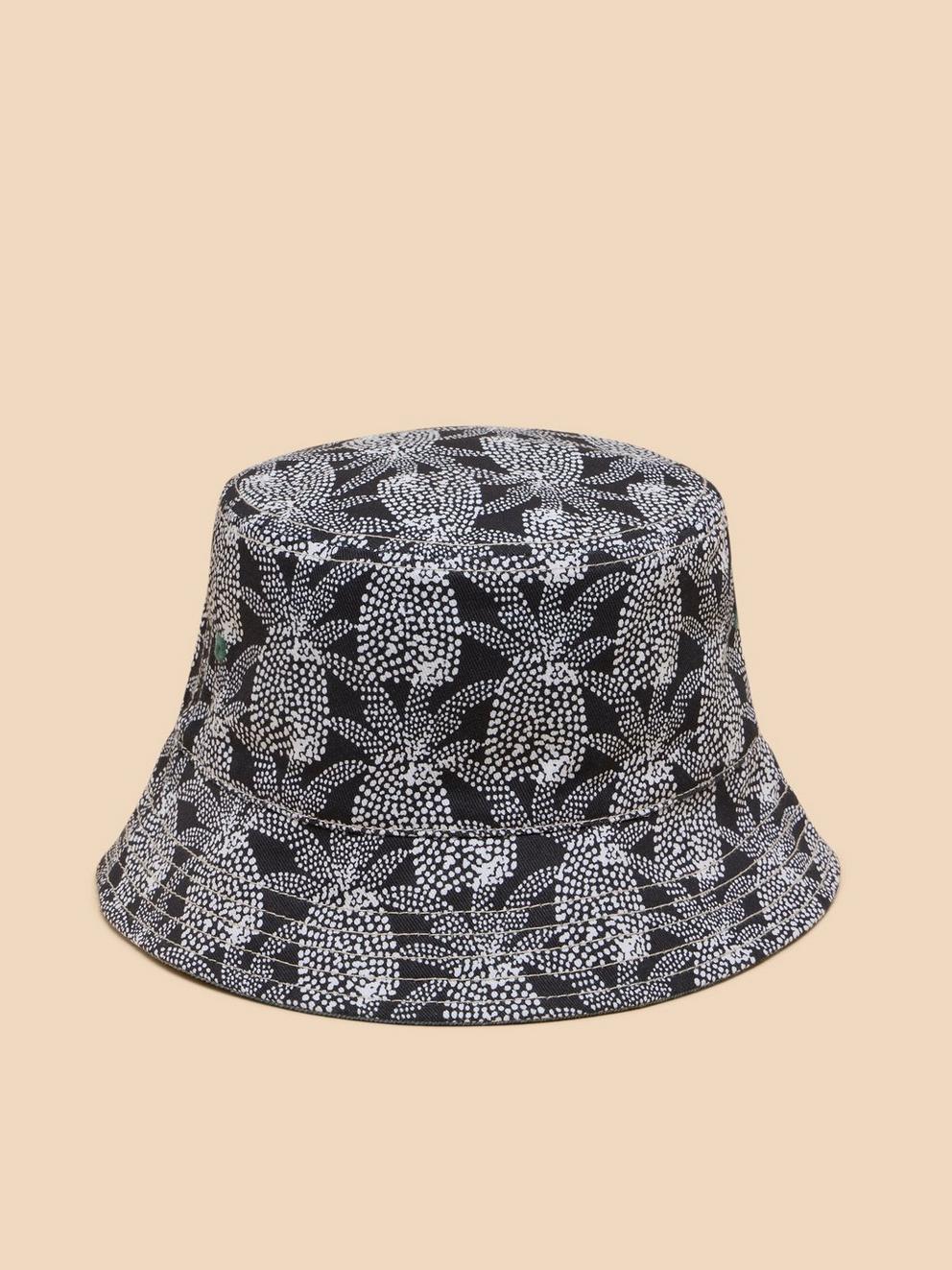 Reversible Bucket Hat in BLK MLT - FLAT FRONT