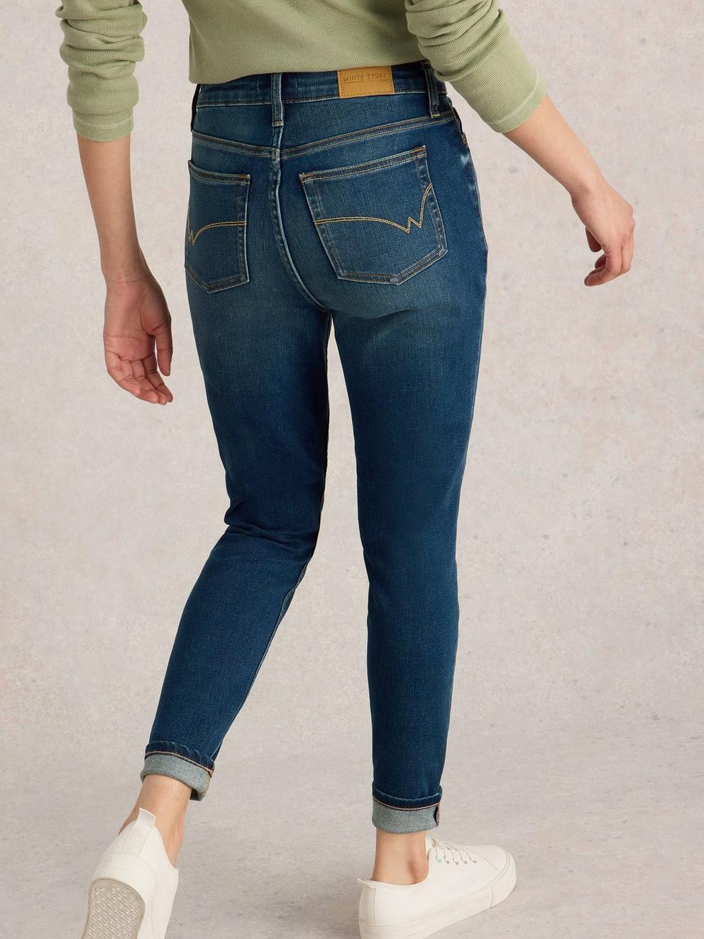 Holly Skinny Jean in MID DENIM - MODEL BACK