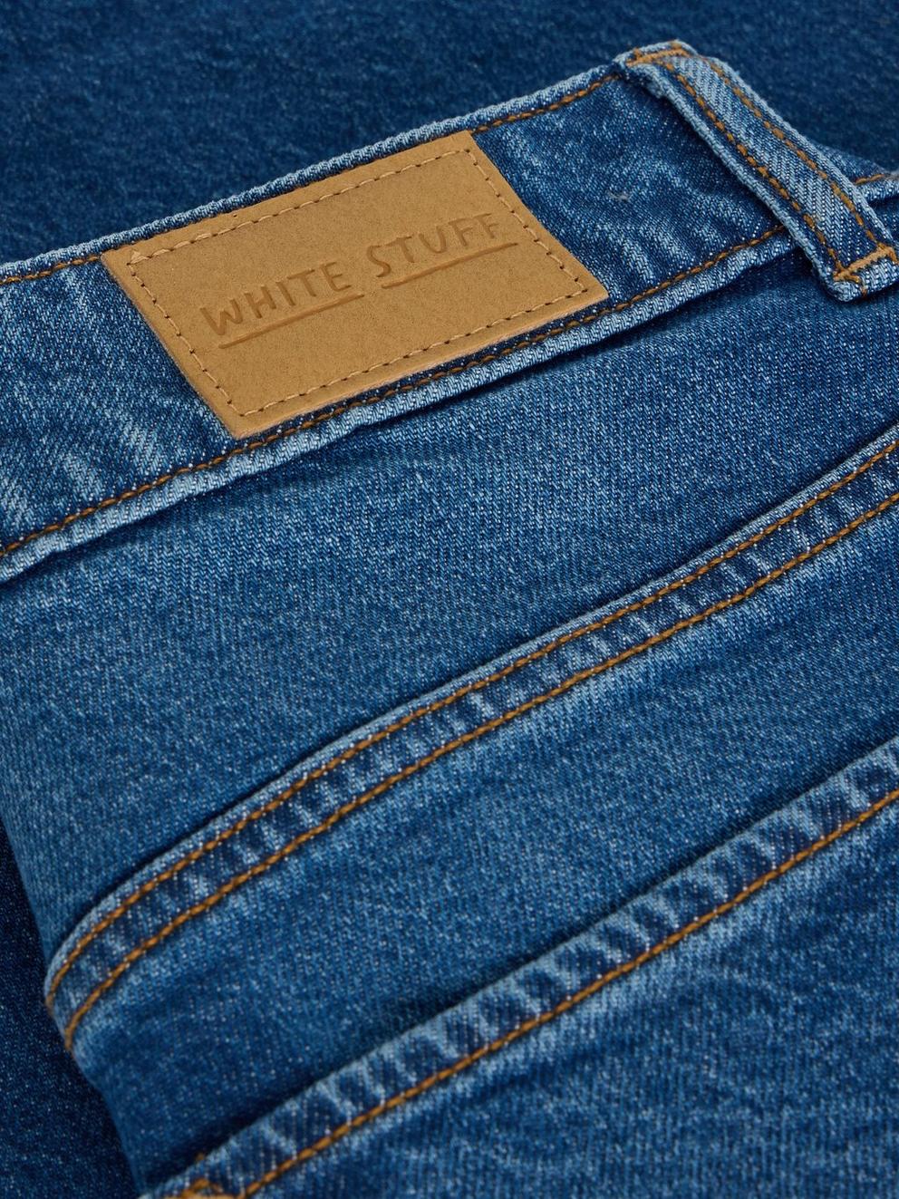 Ayla Wide Leg Jean in MID DENIM - FLAT DETAIL