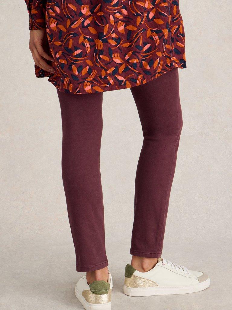 Janey Cotton Mid Rise Jegging in DK PLUM - MODEL BACK