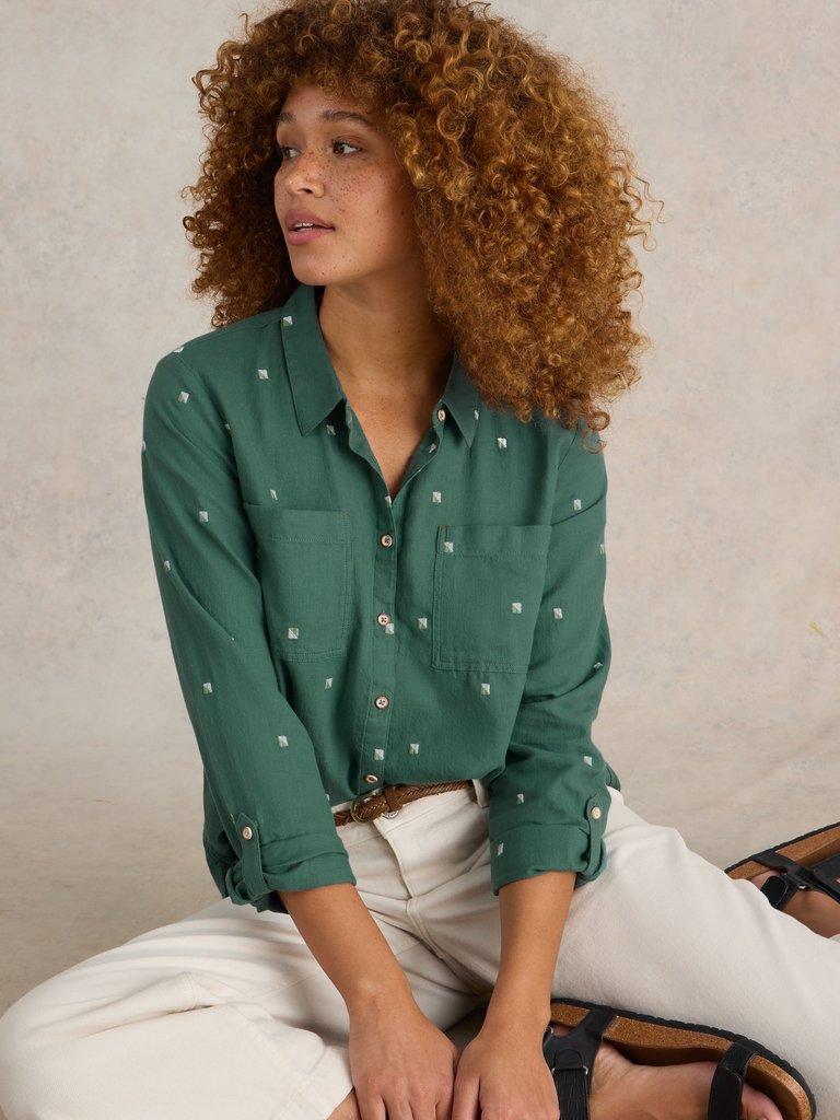 Sophie Organic Shirt in GREEN MULTI | White Stuff