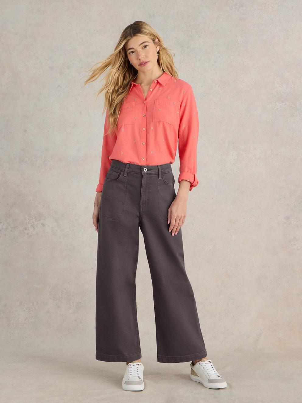 Tia Cropped Wide Leg Jean in DUS PURPLE - MODEL FRONT