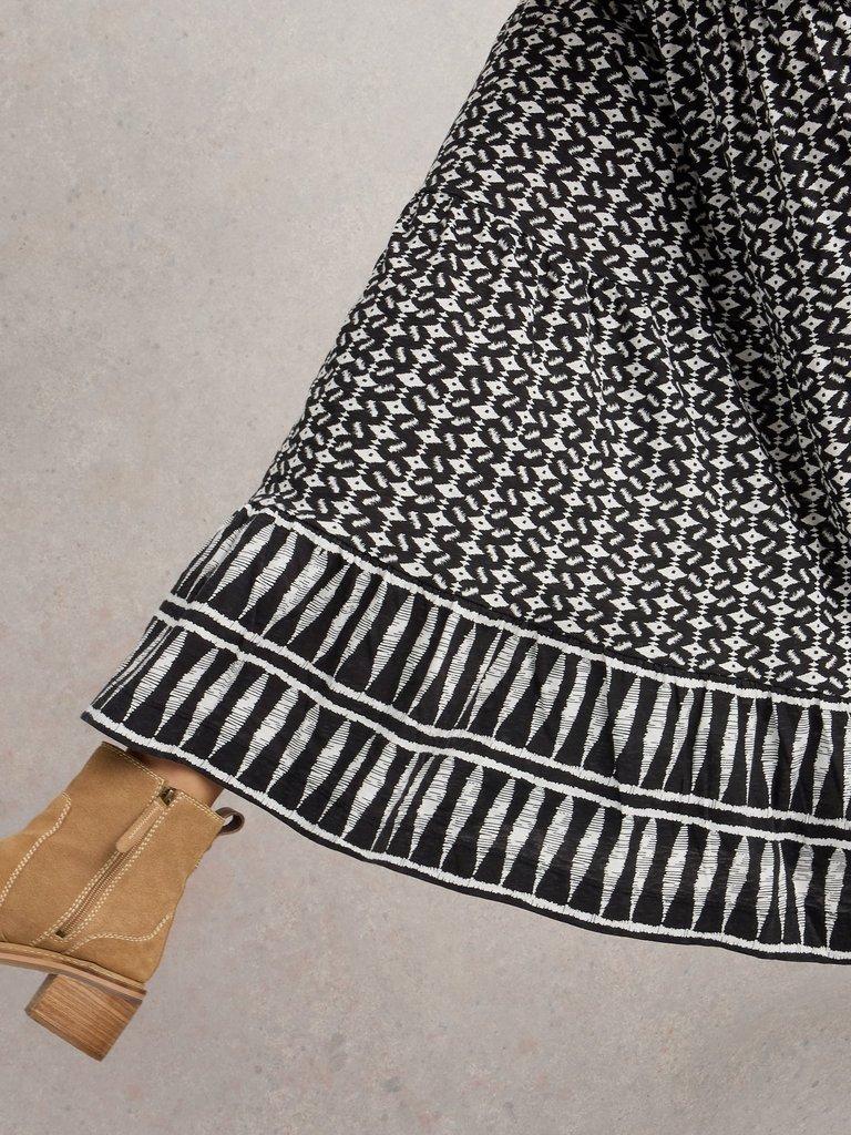 Marissa Maxi Jersey Skirt in BLK PR - MODEL DETAIL