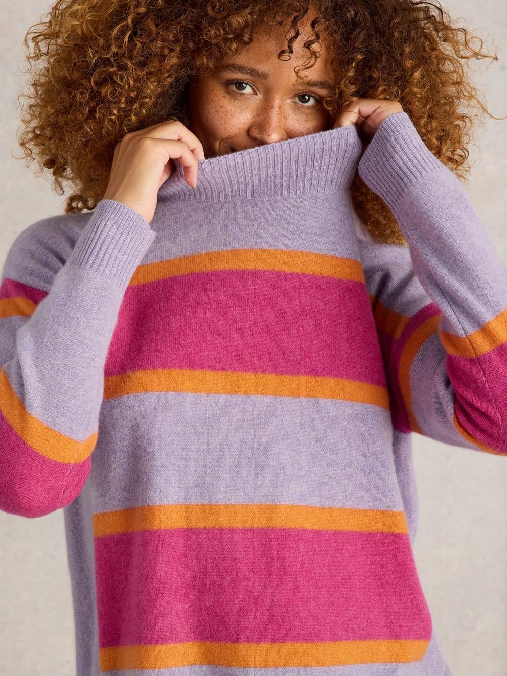 HOLLY STRIPE CASHMERE JUMPER in PURPLE MLT - MODEL DETAIL