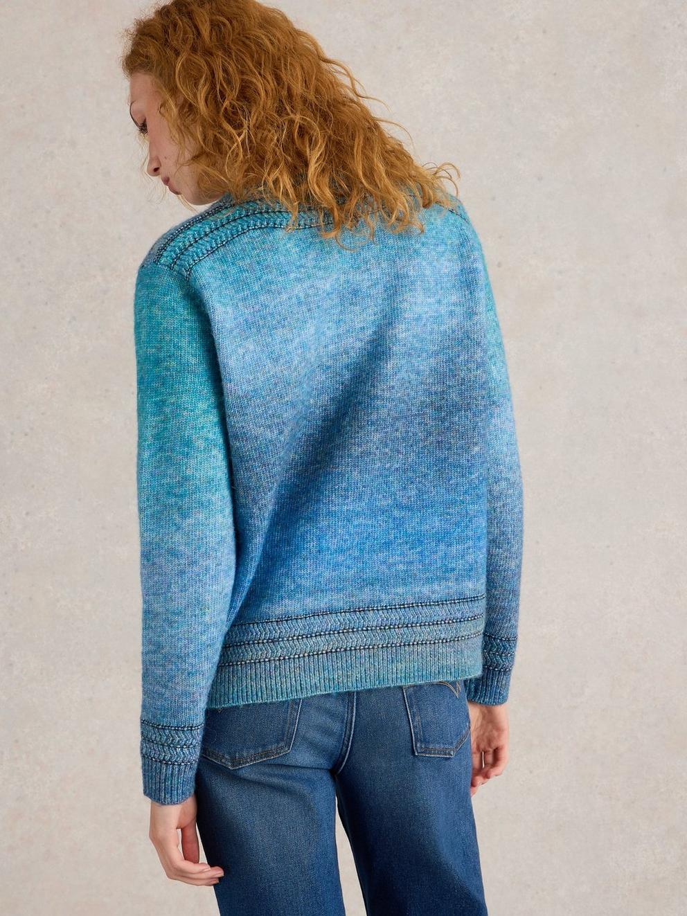 LILBET JUMPER in BLUE MLT - MODEL BACK