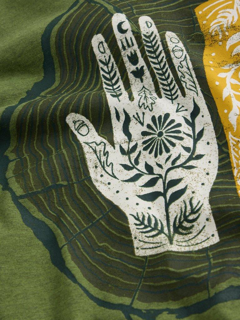 Hand Graphic Tee in GREEN PR - FLAT DETAIL