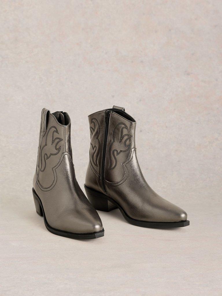 Beau Western Boot in PEWTER MET - FLAT FRONT