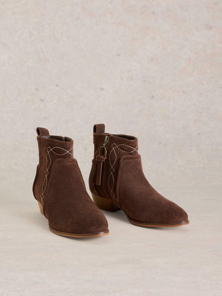 Cedar Embroidered Ankle Boot in DK BROWN - FLAT FRONT