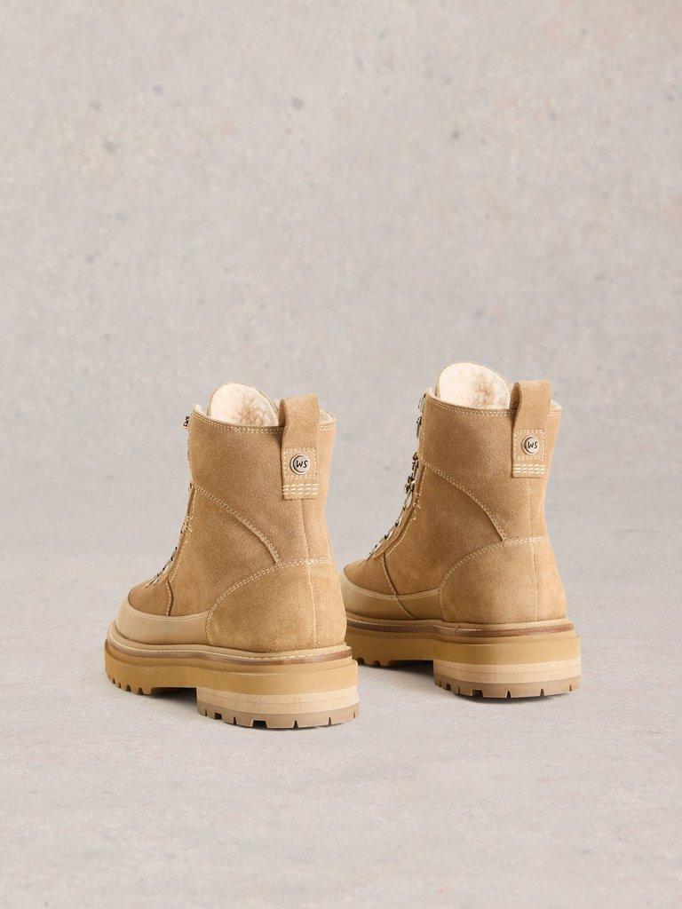 Olive Hiker Boot in LIGHT NATURAL White Stuff