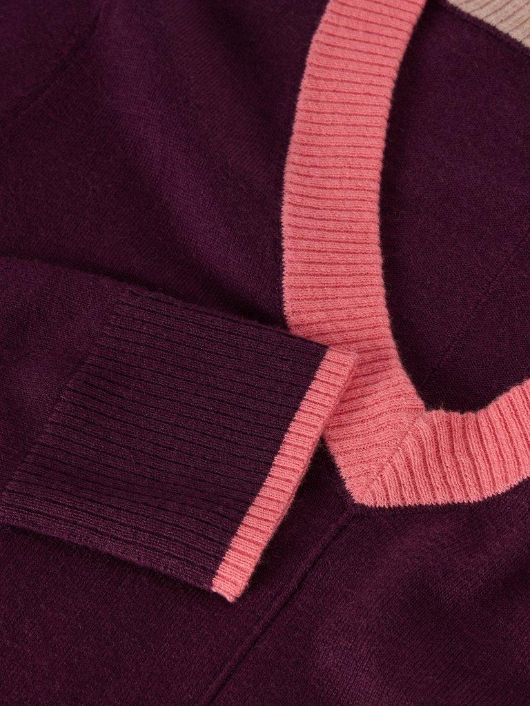 MAGGIE V NECK JUMPER in DK PLUM - FLAT DETAIL