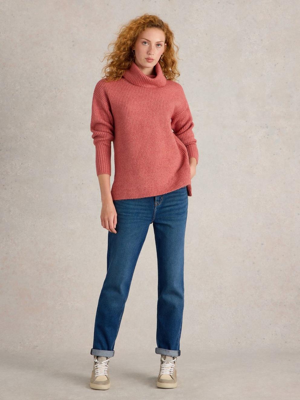 LOVELY RIBBED JUMPER in DUS PINK - MODEL FRONT