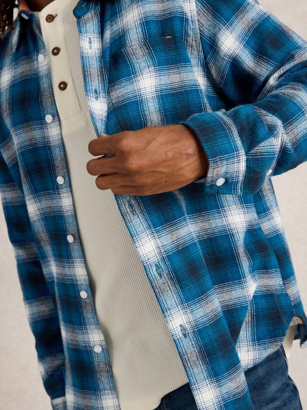 Moxley Flannel Checked Shirt in BLUE MLT - MODEL DETAIL