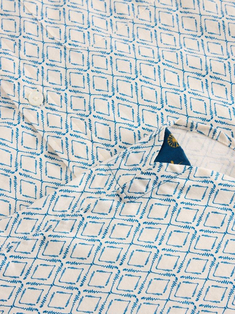 Diamond Squiggle Printed Shirt in WHITE MLT - FLAT DETAIL