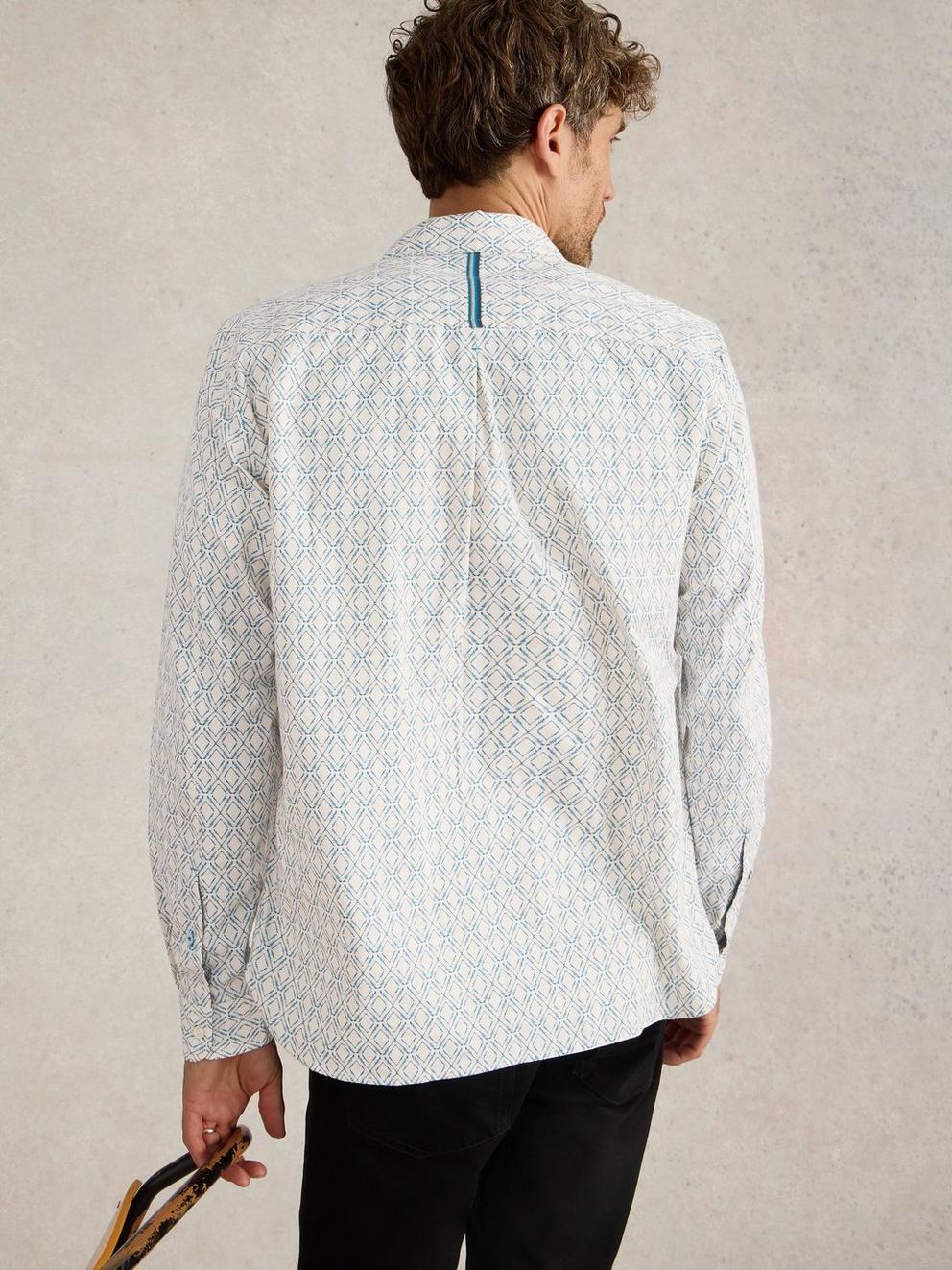 Diamond Squiggle Printed Shirt in WHITE MLT - MODEL BACK
