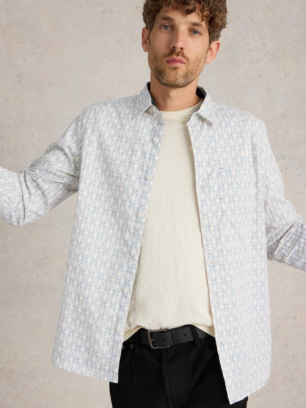 Diamond Squiggle Printed Shirt in WHITE MLT - MODEL DETAIL