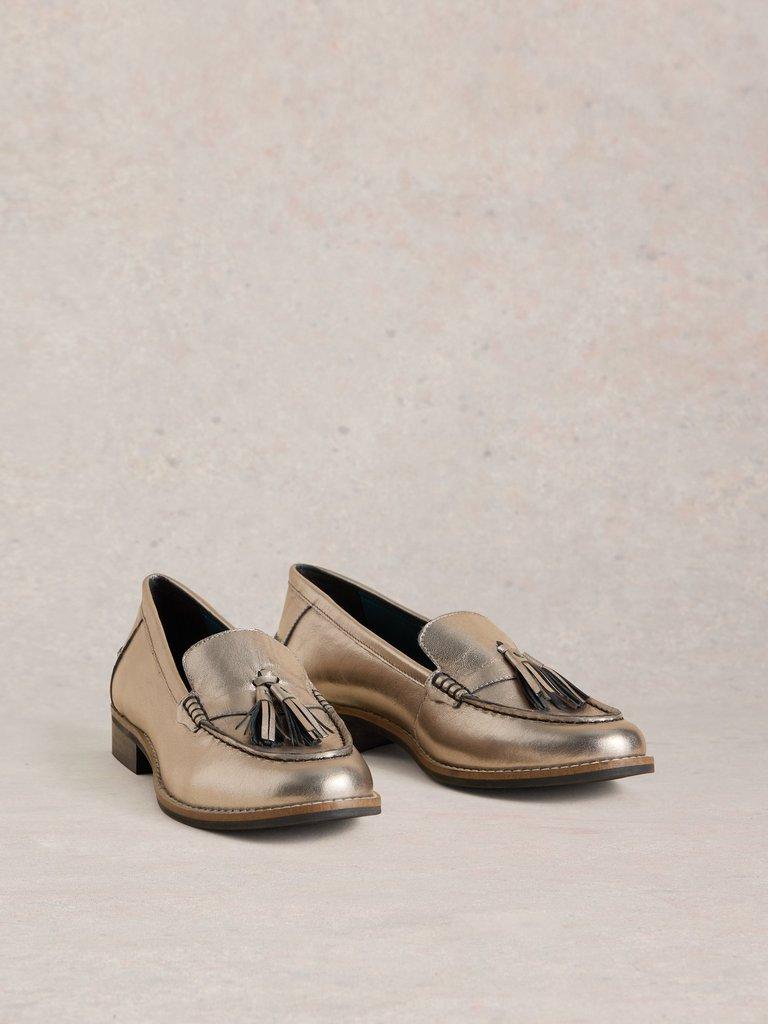 Elba Loafer in PEWTER MET - FLAT FRONT