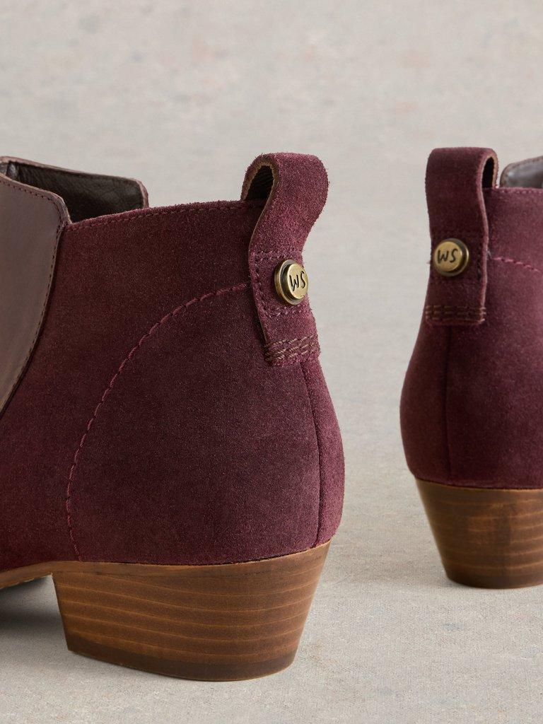 Willow Leather Mix Ankle Boot in DK PLUM - FLAT DETAIL