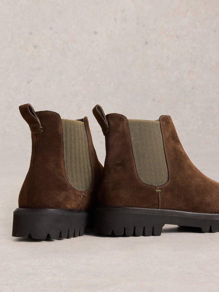 Chunky Chelsea Suede Boot in DK BROWN - FLAT DETAIL