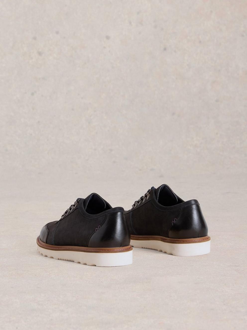 Henry Hiker Shoe in DARK NAVY - FLAT BACK