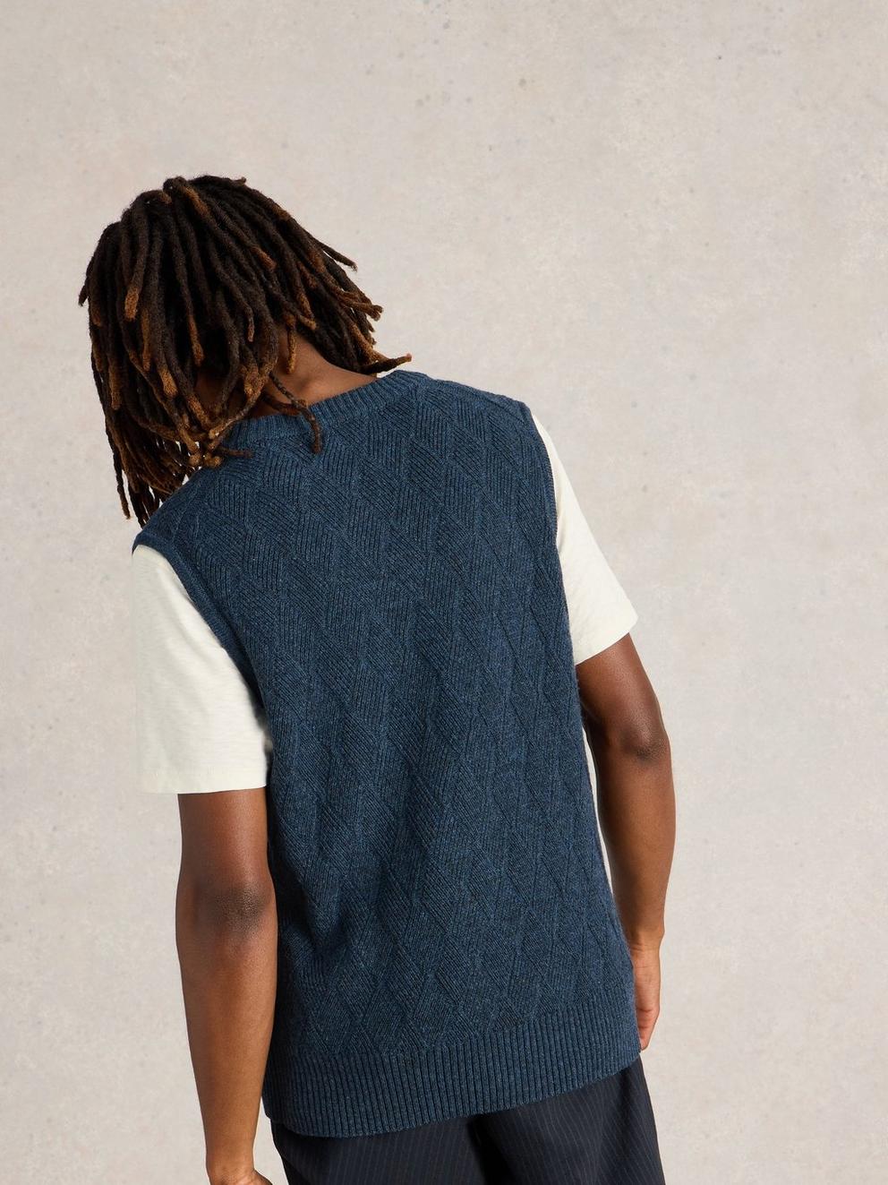 Diamond Wool Tank in INDIGO BLE - MODEL BACK
