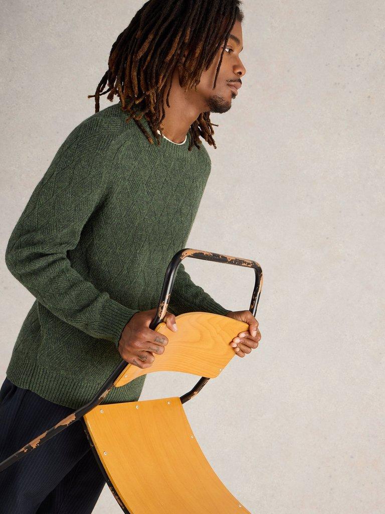 Diamond Wool Crew Neck in DK GREEN - LIFESTYLE