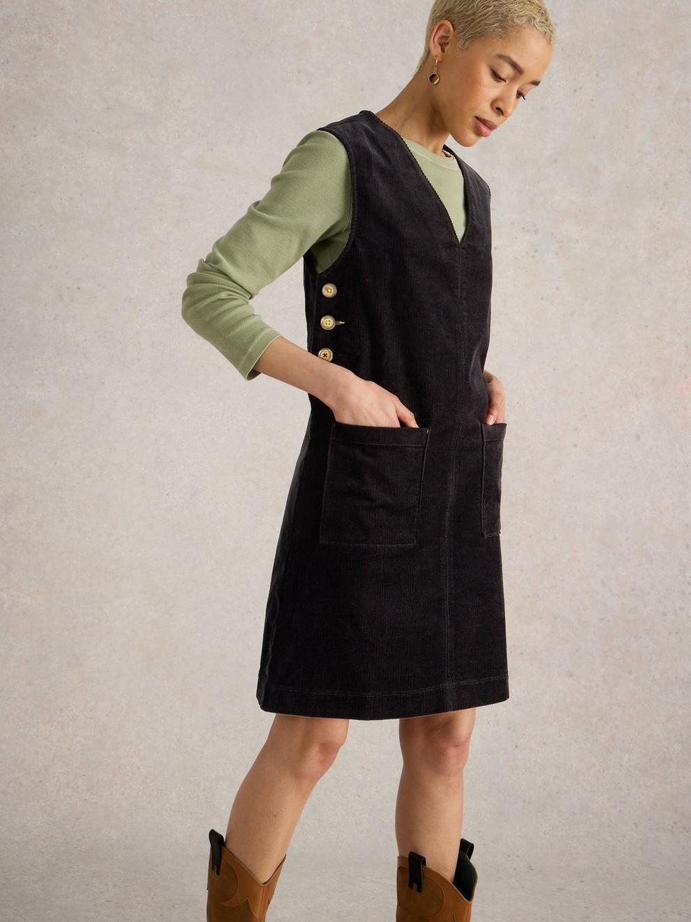 Maple Cord Pinafore in PURE BLK - LIFESTYLE