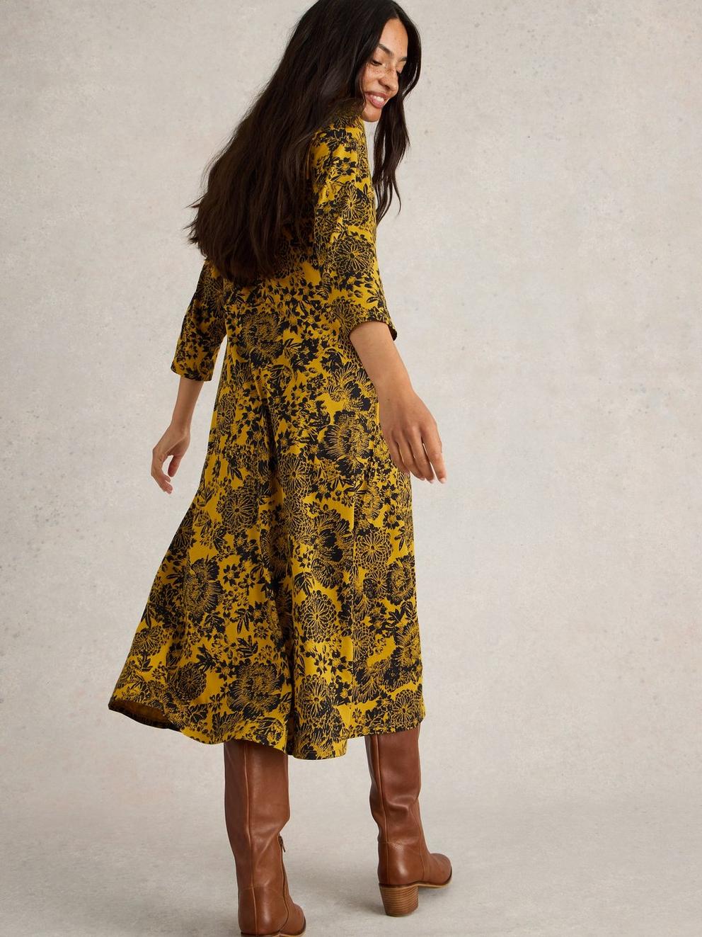 Rua Midi Jersey Shirt Dress in CHART PR - MODEL BACK