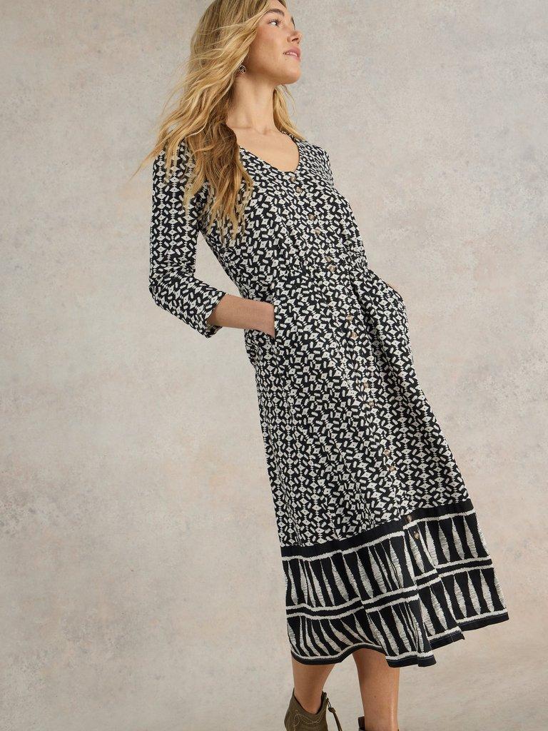 Mia Jersey V Neck Dress in BLK PR - LIFESTYLE