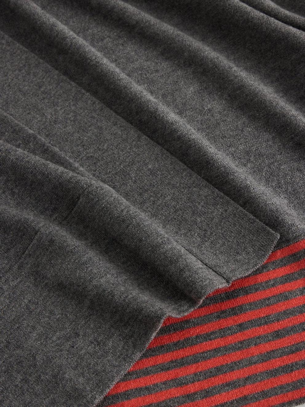 LAURA LONGLINE LONG SLEEVE CARDI in LGT GREY - FLAT DETAIL