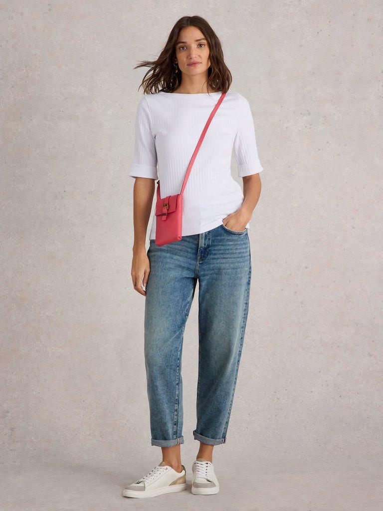 SYDNEY RIB BOAT NECK  in BRIL WHITE - MODEL FRONT