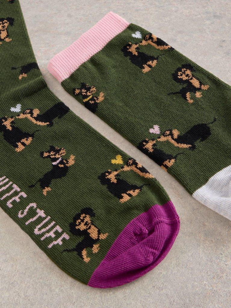 Kissing Sausage Dog Ankle Sock in GREEN MLT - FLAT DETAIL