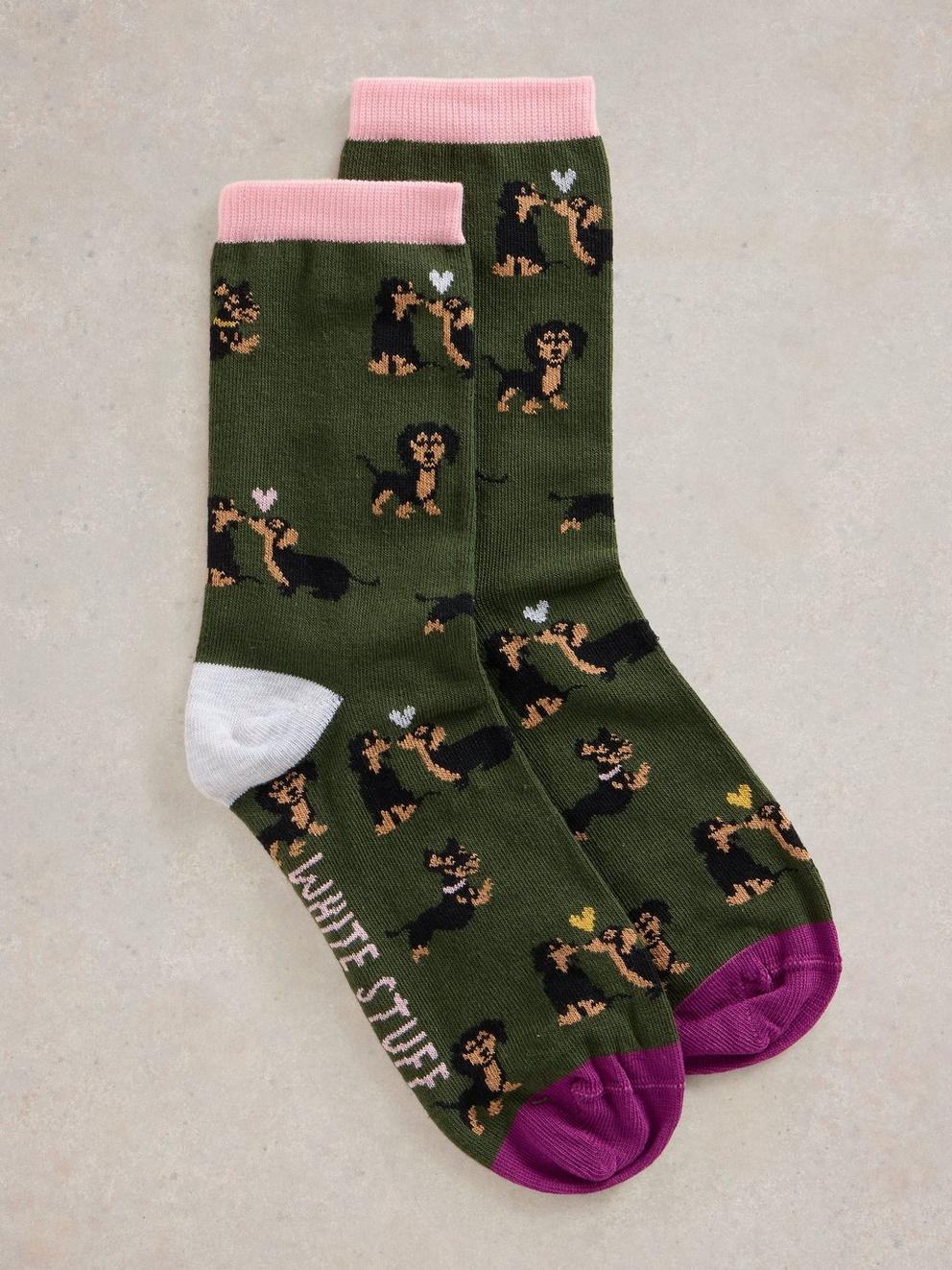 Kissing Sausage Dog Ankle Sock in GREEN MLT - FLAT FRONT